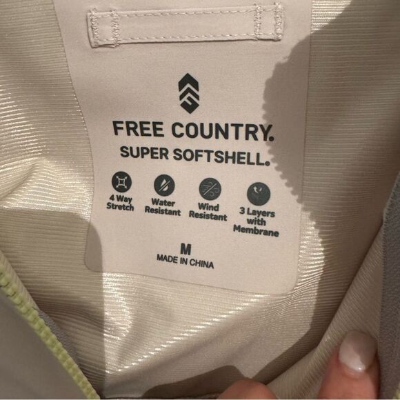 Free Country Womens Lightweight Softshell Jacket Sz Medium NWT - Picture 8 of 9